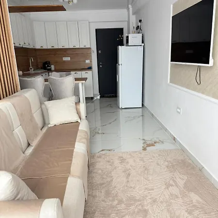 Cozy Crib Apartman *